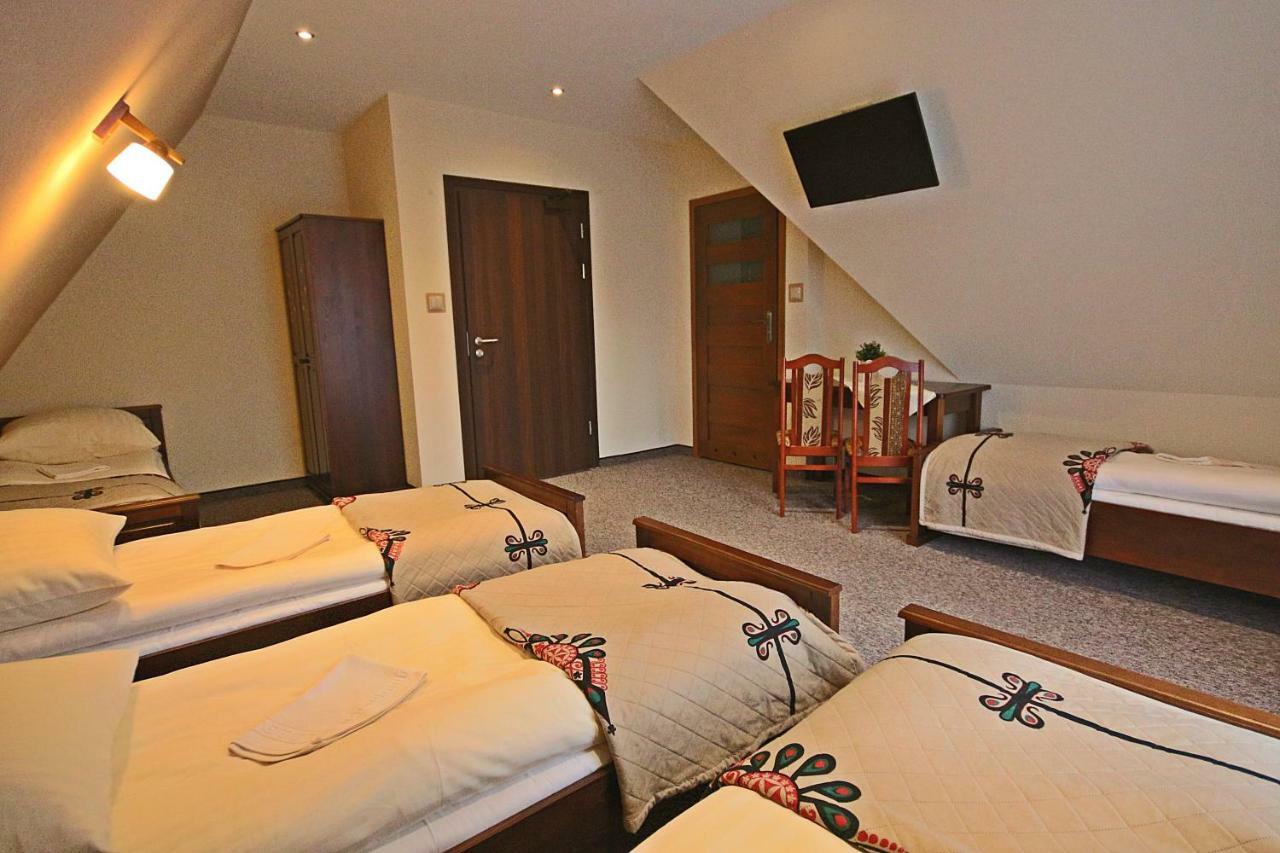 Willa Tatry Bed and Breakfast Ciche Małe Exteriör bild